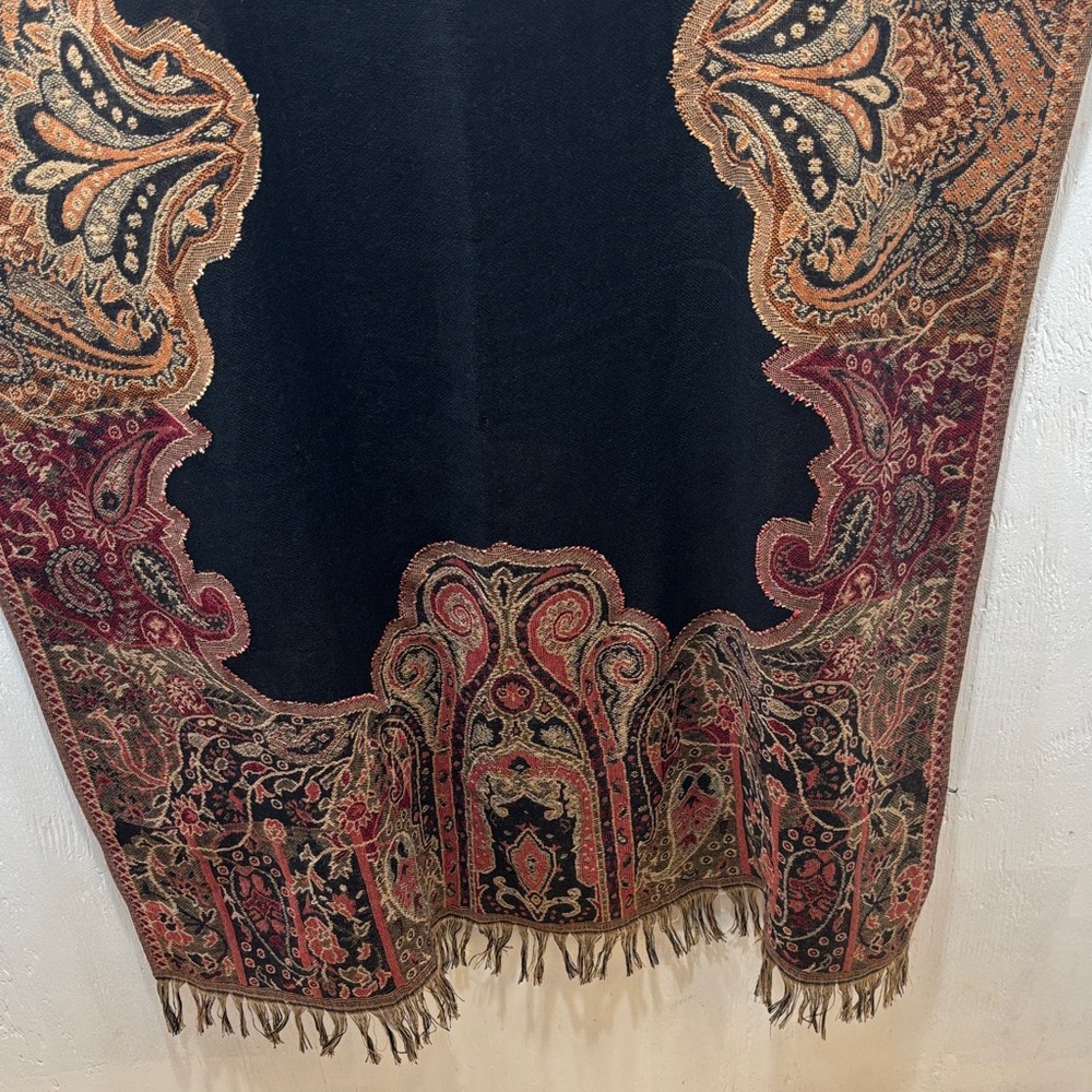 Elegant Paisley Patterned Soft Smooth Shawl StoleWrap with Fringe Bohemian Boho - Picture 4 of 6